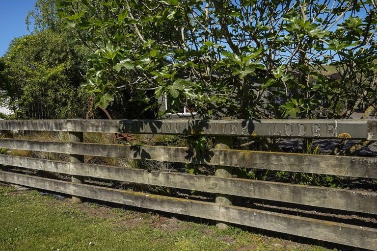 Photo of property in 746 Hurunui Mouth Road, Domett, 7383