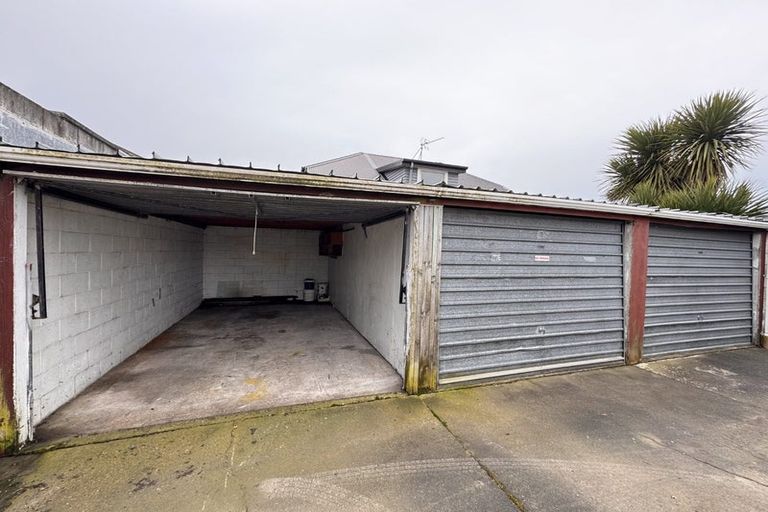 Photo of property in 2/98 Peverel Street, Riccarton, Christchurch, 8041