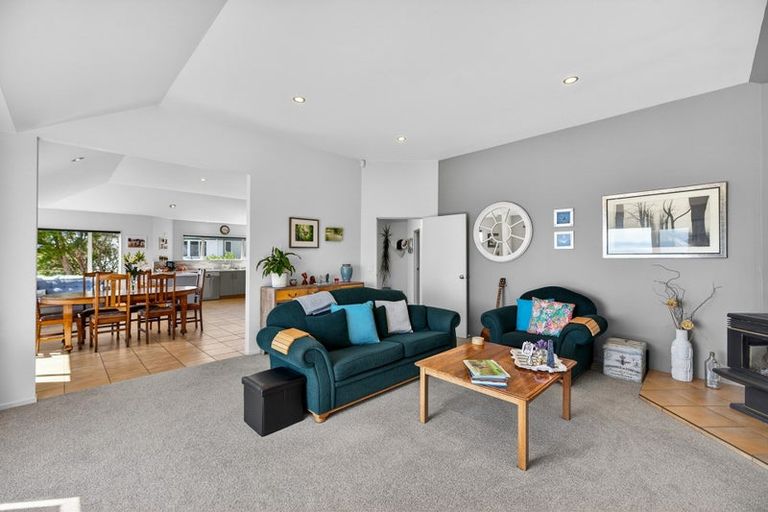 Photo of property in 18 Ledbury Road, Atawhai, Nelson, 7010