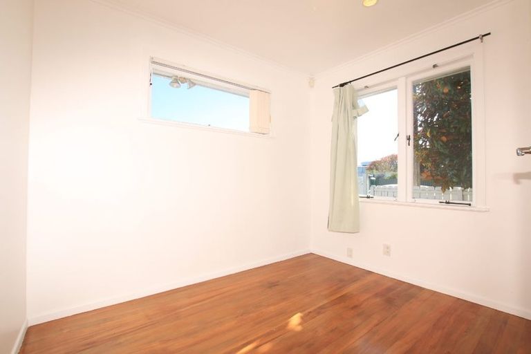 Photo of property in 178 Lincoln Road, Henderson, Auckland, 0610