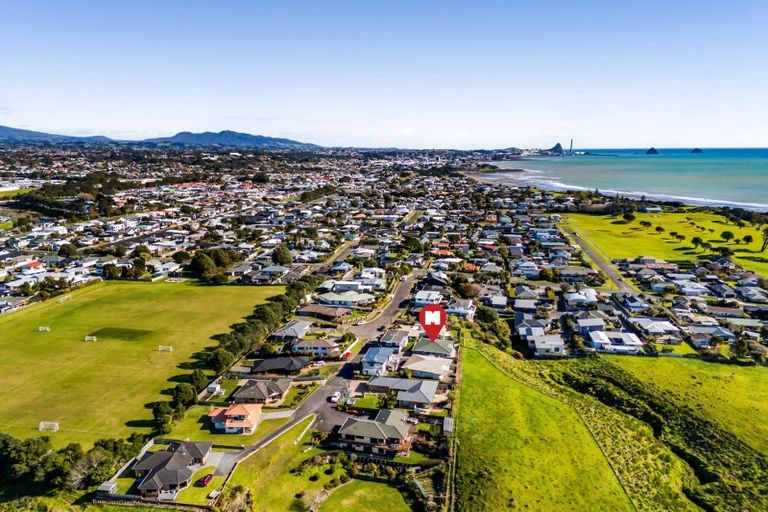 Photo of property in 2/13 Chatswood Grove, Fitzroy, New Plymouth, 4312