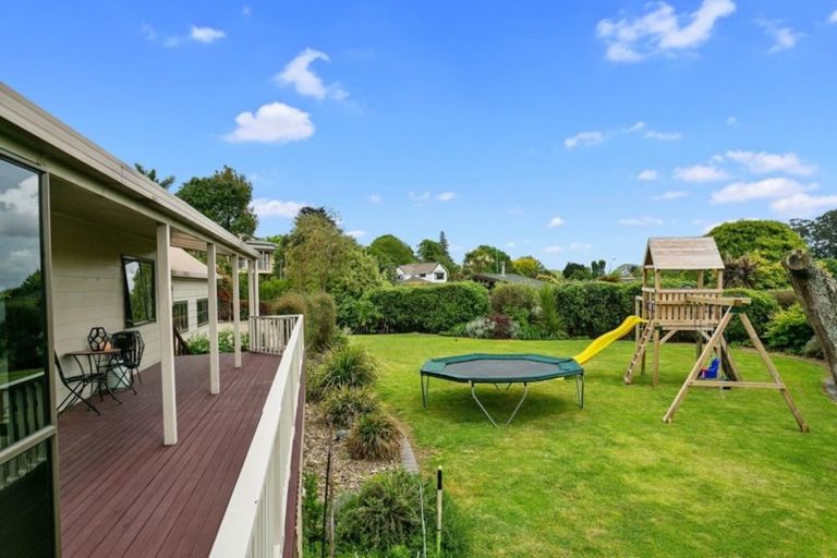 Photo of property in 28 Sheridan Crescent, Leamington, Cambridge, 3432