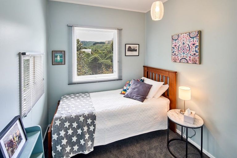 Photo of property in 21 Rochester Street, Wilton, Wellington, 6012