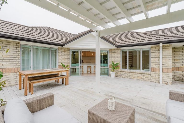 Photo of property in 26 Nielsen Gardens, Rototuna, Hamilton, 3210