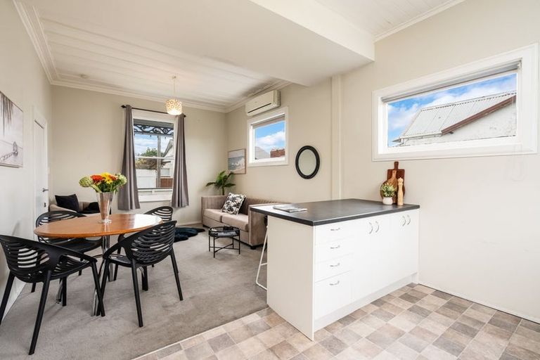 Photo of property in 41 Bathgate Street, South Dunedin, Dunedin, 9012