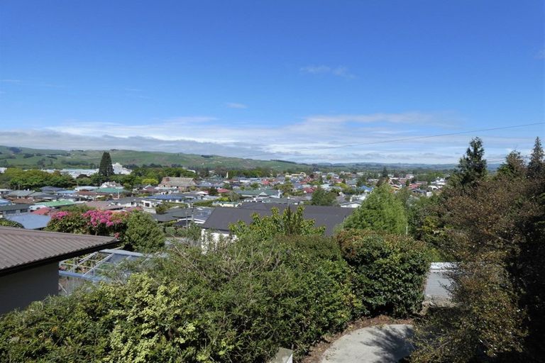 Photo of property in 17 Park Street, Gore, 9710