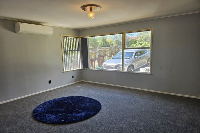 Photo of property in 30 Hatherlow Street, Glenfield, Auckland, 0629