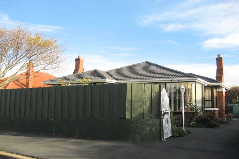 Photo of property in 35 Stirling Street, Andersons Bay, Dunedin, 9013