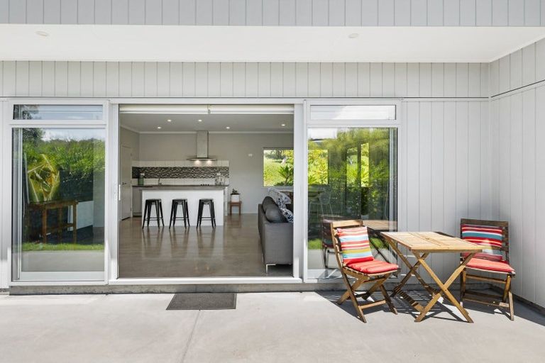 Photo of property in 15 Lee Place, Mangawhai Heads, Mangawhai, 0505