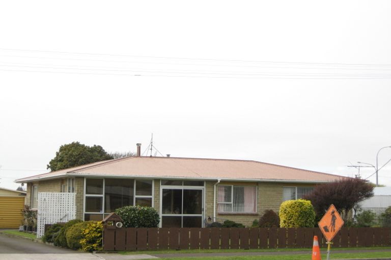 Photo of property in 28 Strange Street, Waitara, 4320