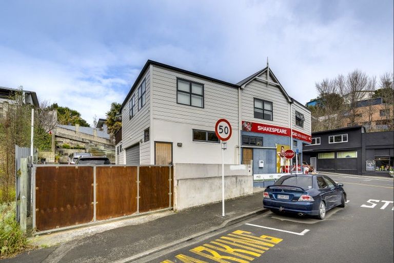 Photo of property in Baysbeds, 83 Shakespeare Road, Bluff Hill, Napier, 4110