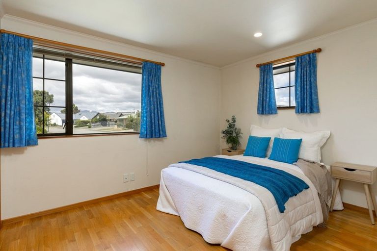 Photo of property in 14 Springswood Grove, Springlands, Blenheim, 7201