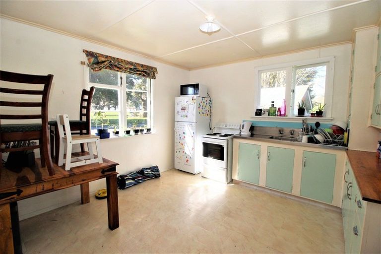 Photo of property in 34 Bowen Street, Woodville, 4920