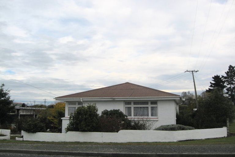 Photo of property in 37 Harwich Street, Balclutha, 9230