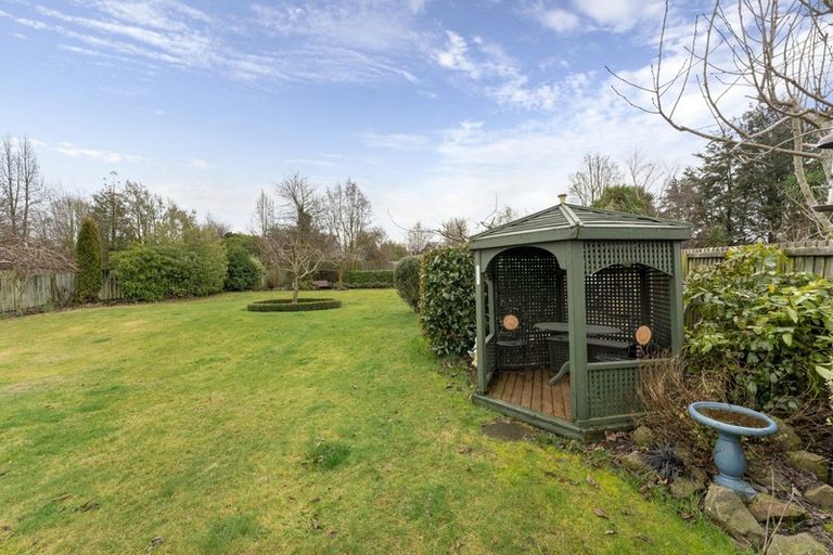 Photo of property in 15 Kowhai Street, Oxford, 7430