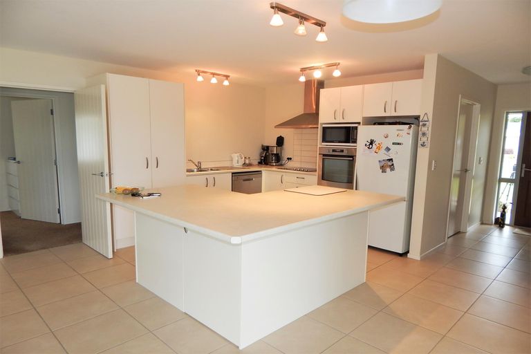 Photo of property in 14 Aranga Road, Kerikeri, 0230