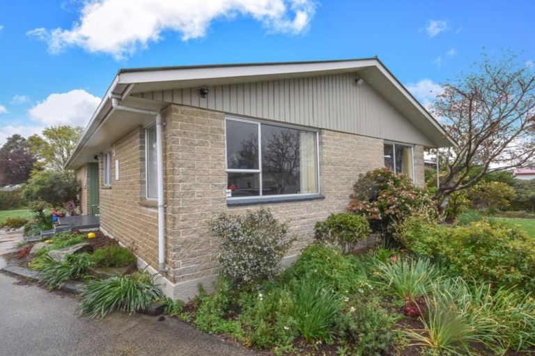 Photo of property in 6 Rowan Place, Mosgiel, 9024