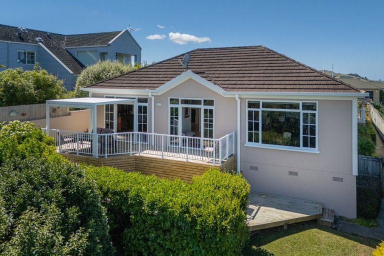 Photo of property in 186 Centennial Drive, Whitianga, 3510