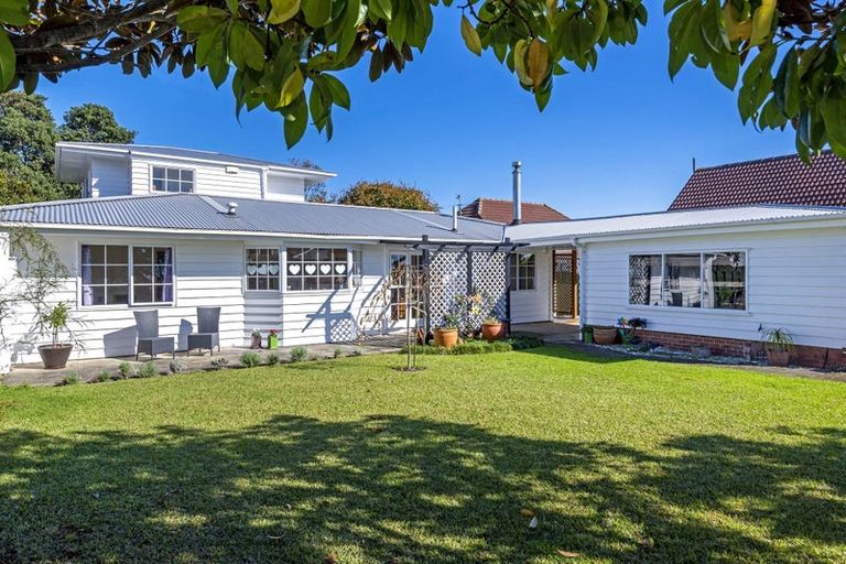 Photo of property in 24 Cherry Road, Bucklands Beach, Auckland, 2014