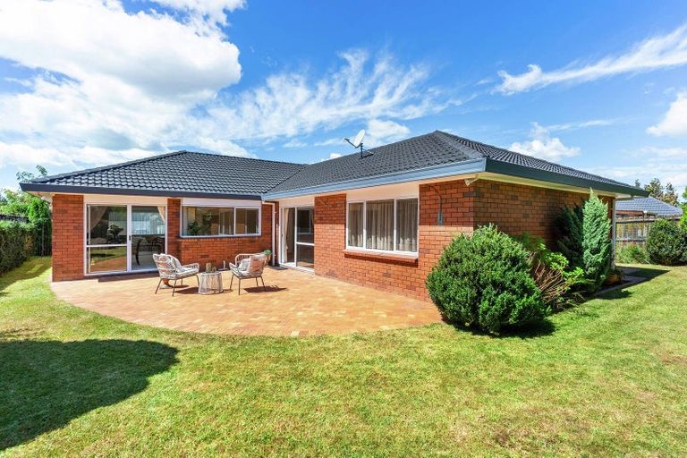 Photo of property in 10 Yarlside Place, Northpark, Auckland, 2013