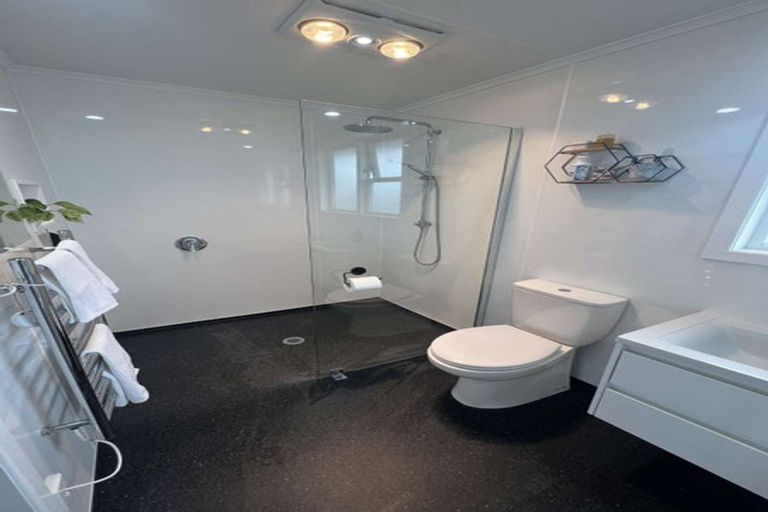 Photo of property in 18 Tarapunga Place, Tokoroa, 3420