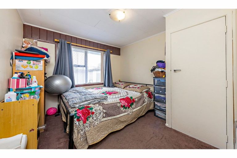 Photo of property in 12 Nicola Place, Mangere, Auckland, 2022