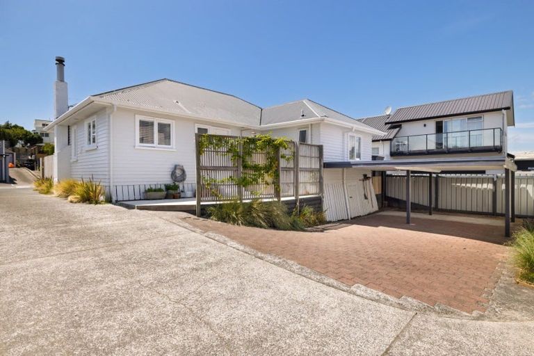 Photo of property in 4a Valley Road, Mount Maunganui, 3116