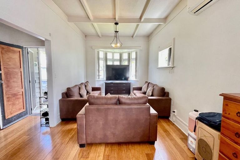 Photo of property in 75a Fitzroy Street, Papatoetoe, Auckland, 2104