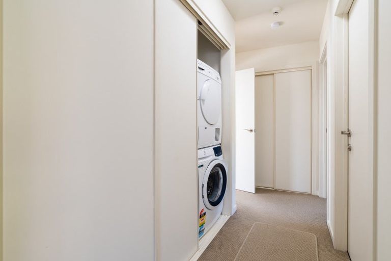 Photo of property in 61d Earls Road, Saint Clair, Dunedin, 9012