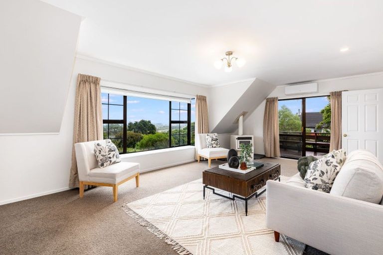 Photo of property in 76a Winara Avenue, Waikanae, 5036