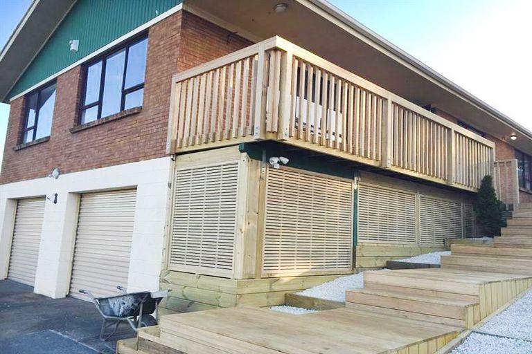 Photo of property in 5 Binda Place, Botany Downs, Auckland, 2010