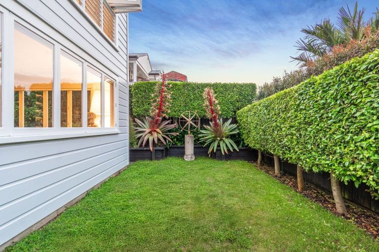 Photo of property in 21 St Aubyn Street, Devonport, Auckland, 0624