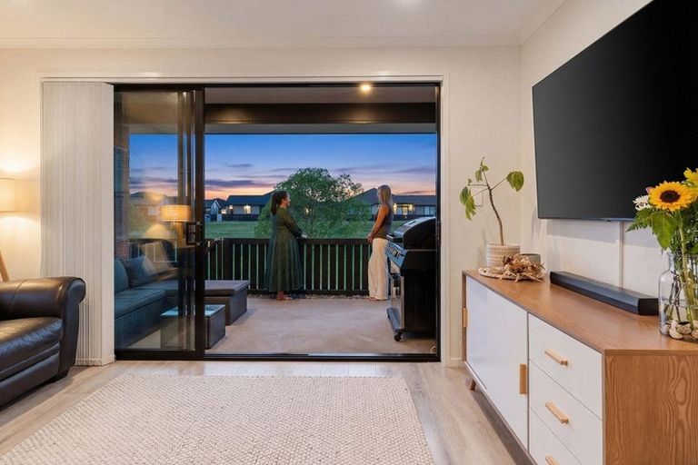 Photo of property in 7 Belt Lane, Papamoa, 3118