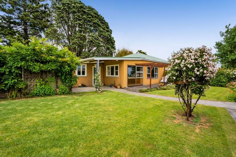 Photo of property in 5610 South Road, Rahotu, Opunake, 4681