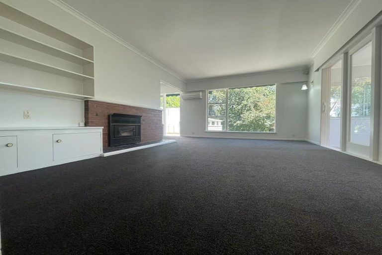 Photo of property in 6 Raines Avenue, Forrest Hill, Auckland, 0620