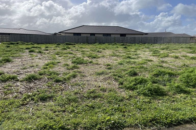 Photo of property in 30 County Drive, Hawera, 4610