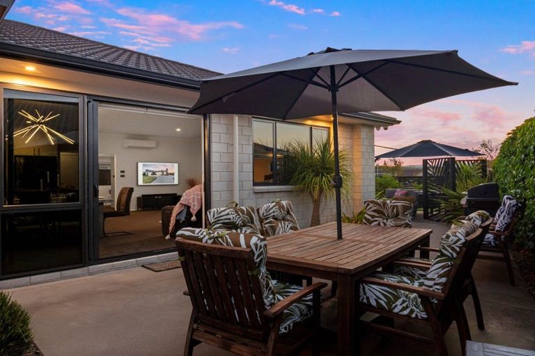 Photo of property in 65 Puhirake Crescent, Pyes Pa, Tauranga, 3112