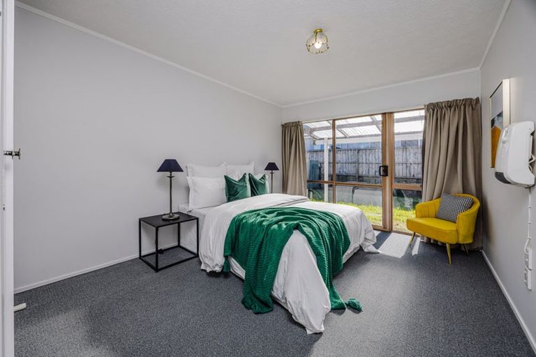 Photo of property in 3/16 Settlement Road, Papakura, 2110