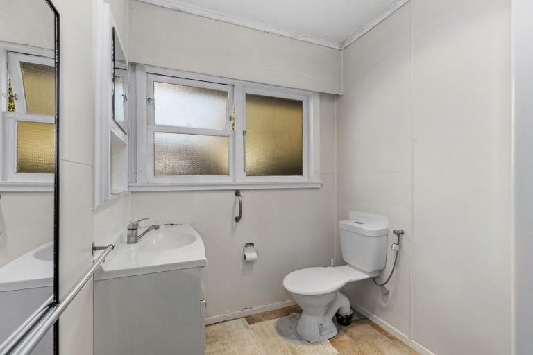 Photo of property in 58a Garden Road, Avalon, Lower Hutt, 5011