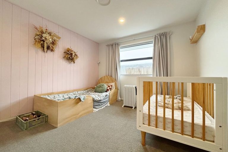 Photo of property in 17 Fairbairn Road, Rolleston, 7614