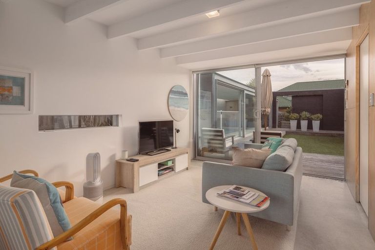 Photo of property in 14 Driftwood Lane, Waimairi Beach, Christchurch, 8083