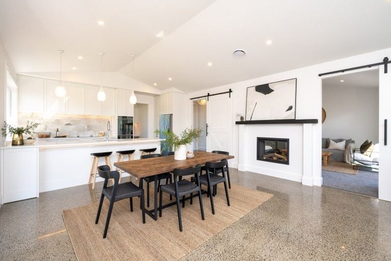 Photo of property in 4 Gage Lane, Havelock North, 4130