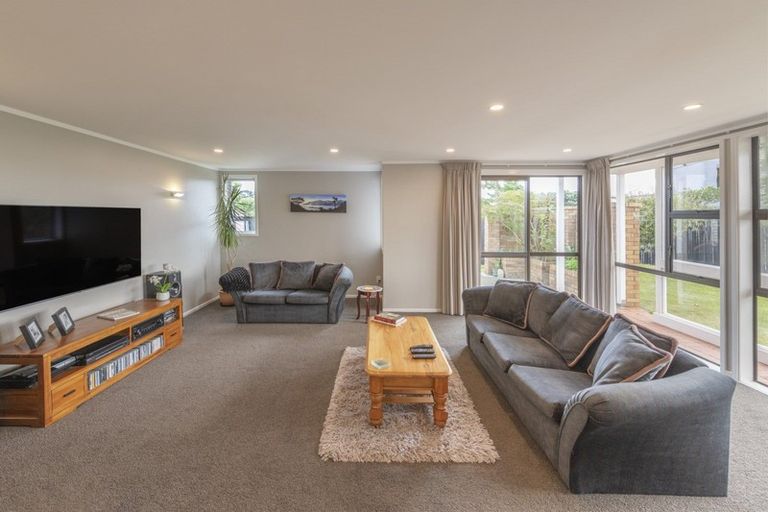 Photo of property in 157 Rongotai Road, Kilbirnie, Wellington, 6022