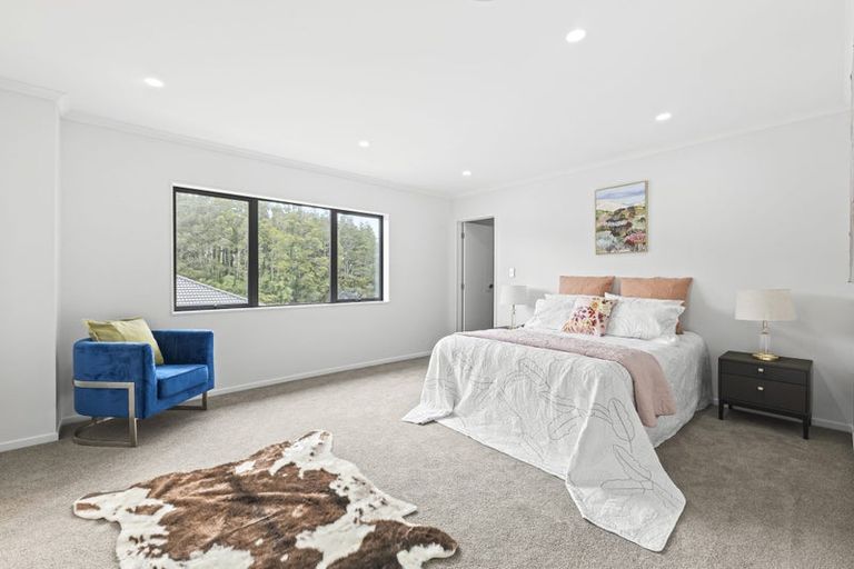Photo of property in 5 Knockanara Drive, Flat Bush, Auckland, 2019