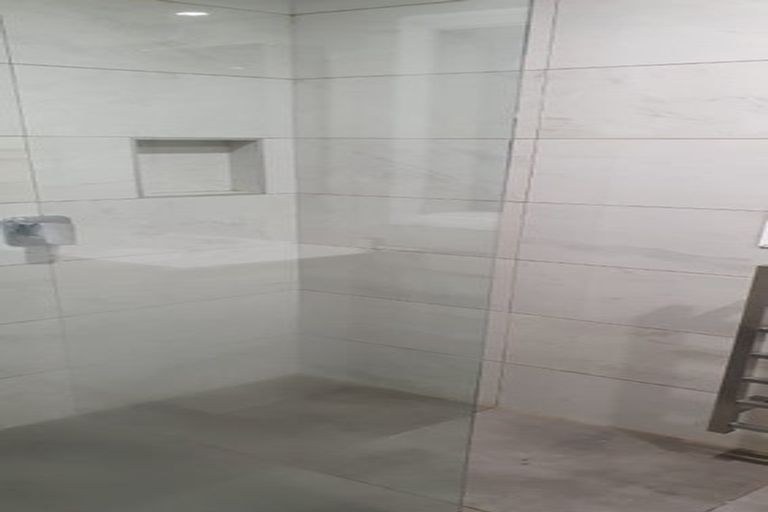 Photo of property in 20 Durham Street, Te Atatu Peninsula, Auckland, 0610