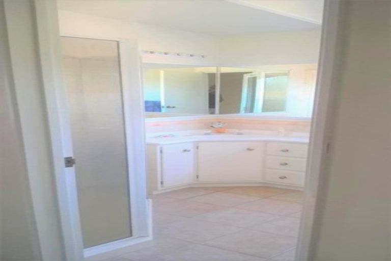 Photo of property in 12a Darraghs Road, Brookfield, Tauranga, 3110