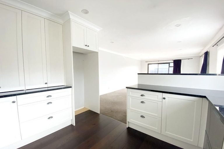 Photo of property in 3/260 Meola Road, Point Chevalier, Auckland, 1022