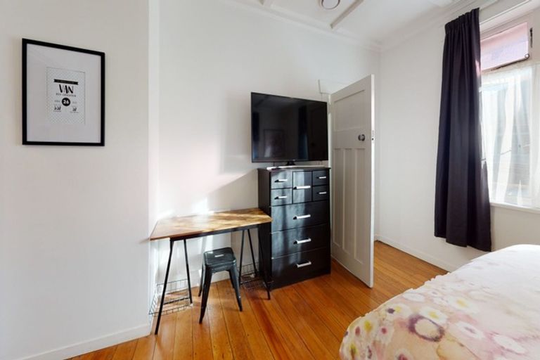 Photo of property in 28 Godwin Crescent, College Estate, Whanganui, 4500