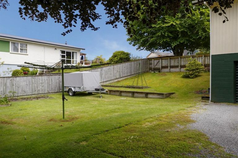 Photo of property in 135 Taupo View Road, Taupo, 3330