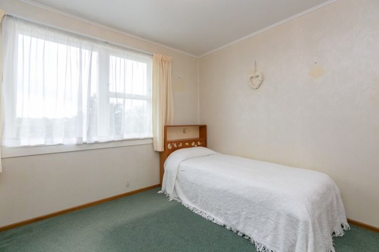 Photo of property in 6 Wiremu Place, Blagdon, New Plymouth, 4310